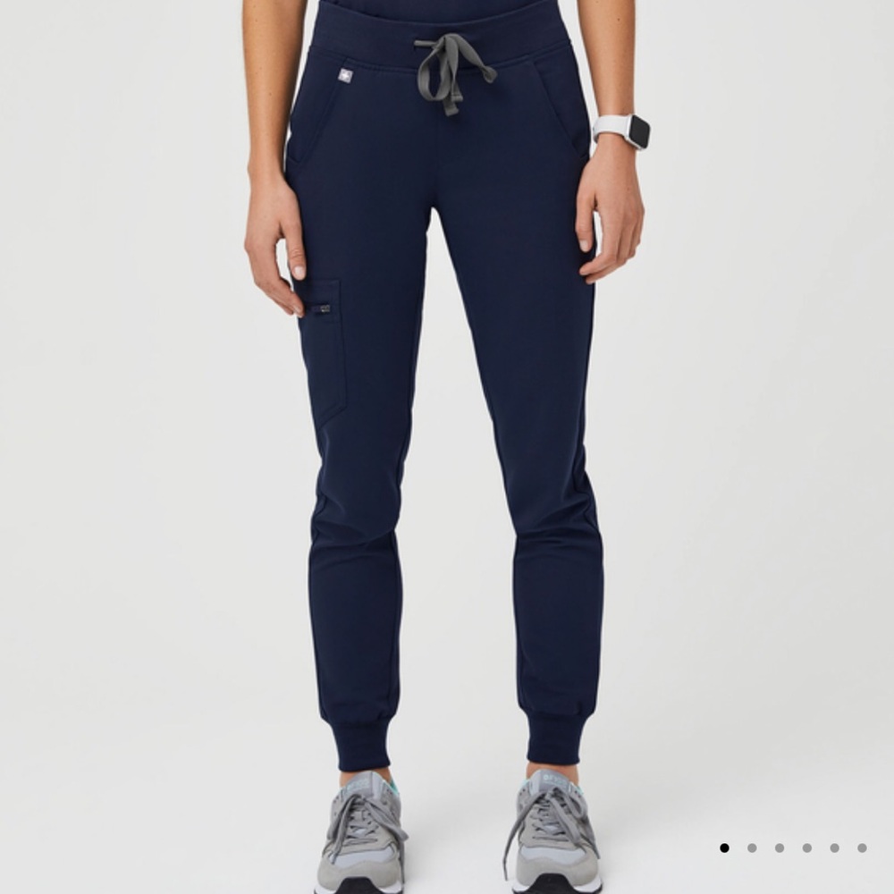 Figs Zamora Jogger scrub navy blue pants